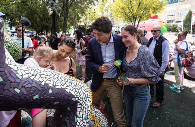 August 26, 2023, EDMONTON, AB, CANADA: Prime Minister Justin Trudeau and his daughter Ella-Grace meet people while participating in a Pride event in Edmonton on Saturday, August 26, 2023. EDMONTON CANADA  - ZUMAc35_ 20230826_zaf_c35_037 Copyright: xJasonxFransonx