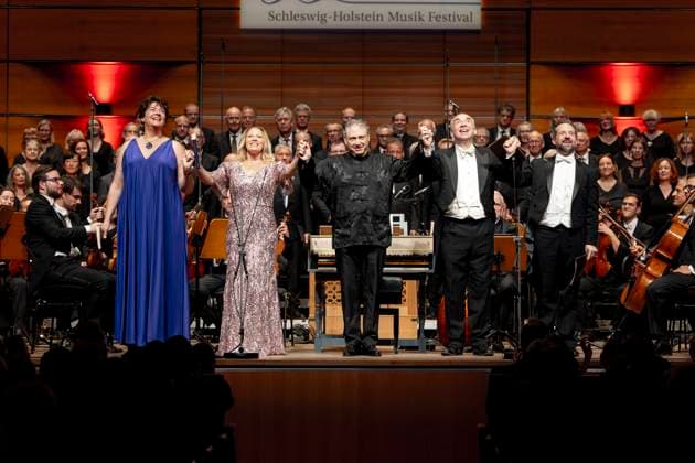 Final concert Handels Messiah , K189, Schleswig Holstein Music Festival, 27 08 23 Lübeck Schleswig Holstein Germany Copyright: xAgentur54Gradx xFelixxKoenigx