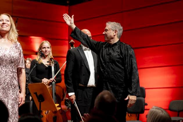 Conductor Richard Egarr Final concert Handels Messiah , K189, Schleswig Holstein Music Festival, 27 08 23 Lübeck Schleswig Holstein Germany Copyright: xAgentur54Gradx xFelixxKoenigx
