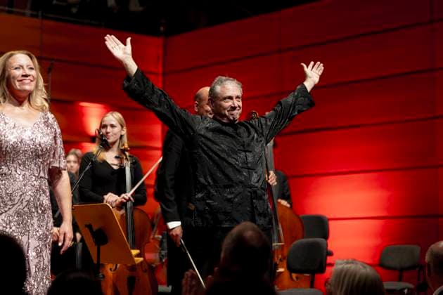 Conductor Richard Egarr Final concert Handels Messiah , K189, Schleswig Holstein Music Festival, 27 08 23 Lübeck Schleswig Holstein Germany Copyright: xAgentur54Gradx xFelixxKoenigx