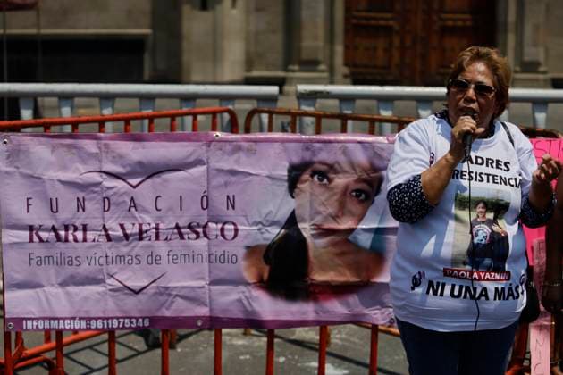 Mothers And Relatives Of Femicide Victims Demand Justice Outside The National Palace In Mexico City Mother of Paola Yazmin, a victim of femicide, demands justice outside the National Palace in Mexico City. Paola Yazmin was found dead in a cistern at the David Gomez Federal Elementary School in Chiapas on December 8, 2022, when the students were in class. Eight months after the tragic event, the family has still not found justice. Mexico City Mexico City Mexico  Copyright: xGerardoxVieyrax originalFilename: vieyra-notitle230829_npCXo.jpg