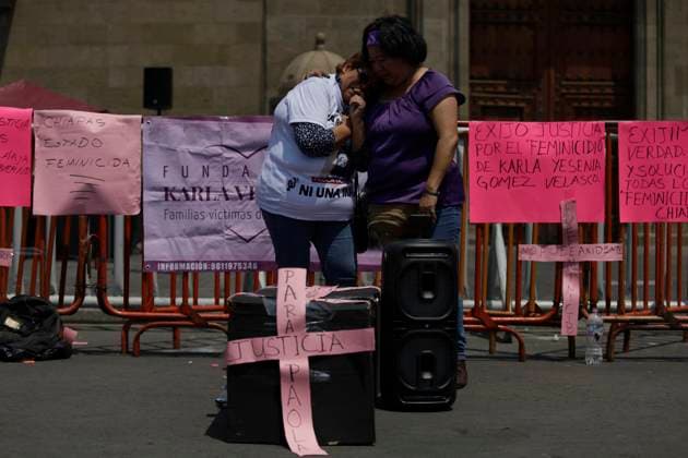 Mothers And Relatives Of Femicide Victims Demand Justice Outside The National Palace In Mexico City Mothers and relatives of Karla Yesenia and Paola Yazmin, victims of femicide, demanded justice outside the National Palace in Mexico City. In the case of Karla Velasco, her relatives continue to demand justice after that July 4, 2018 in the Francisco I. Madero neighborhood of Tuxtla Gutierrez, Chiapas, who was violently murdered by her colleagues in the workplace of she. On the other hand, Paola Yazmin was found dead in a cistern at the David Gomez Federal Elementary School in Chiapas on December 8, 2022, when the students were in class. Eight months after the tragic event, the family has still not found justice. Mexico City Mexico Copyright: xGerardoxVieyrax originalFilename: vieyra-notitle230829_npKqV.jpg