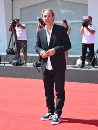 Venice, 80th Venice Film Festival 2023 . Day 3 - Cartier Glory to the Filmaker Award 2023. In the photo Alexandre Desplat  Copyright: xSimonexComix xipa-agency.netx xPoolxPhotoxEventsx02x IPA_IPA39991076