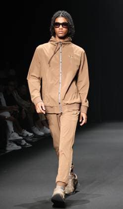 September 2, 2023, Tokyo, Japan - A model displays a creation of 1PIU1UGUALE3 GOLF 2024 Spring Summer collection designed by Tomohiro Ozawa in Tokyo on Saturday, September 2, 2023 as a part of the Fashion Week Tokyo. (photo by Yoshio Tsunoda AFLO)  , aflo_227978601.jpg,