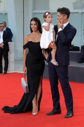 Fabio Fulco with wife Veronica Papa and daughter Agnes at the presentation of the Kineo Award 2023 at the Biennale di Venezia 2023 80 Venice International Film Festival at the Palazzo del Cinema Venice, 02 09 2023 Foto:xA.xM.xTinghinox xFuturexImagex kineo_3939