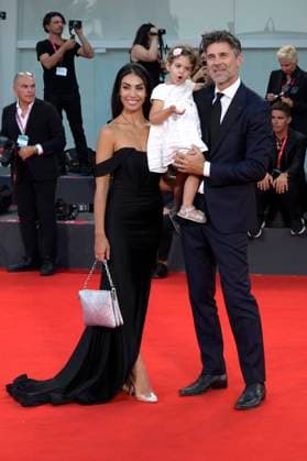 Fabio Fulco with wife Veronica Papa and daughter Agnes at the presentation of the Kineo Award 2023 at the Biennale di Venezia 2023 80 Venice International Film Festival at the Palazzo del Cinema Venice, 02 09 2023 Foto:xA.xM.xTinghinox xFuturexImagex kineo_3943