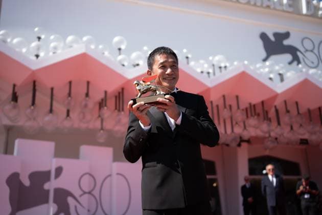 Golden Lion For Lifetime Achievement Ceremony - The 80th Venice International Film Festival Tony Leung Chiu-wai attends a red carpet for the Golden Lion For Lifetime Achievement Award & The Lion s Share: A History Of The Mostra at the 80th Venice International Film Festival on September 02, 2023 in Venice, Italy Venice Italy  Copyright: xLucaxCarlinox originalFilename: carlino-notitle230902_npAjb.jpg