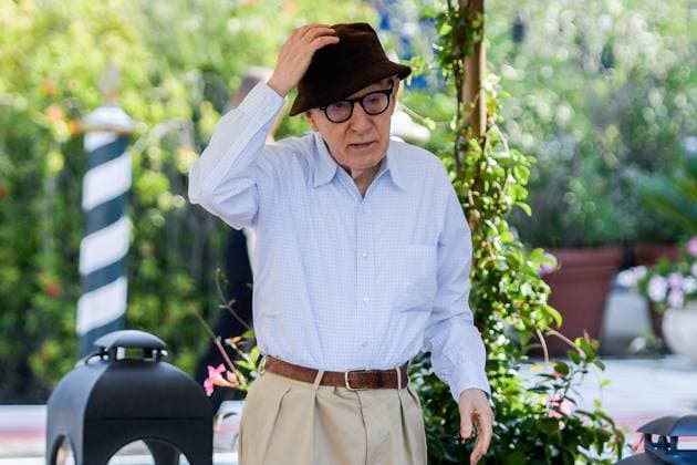 Entertainment Themen der Woche KW35 Entertainment Bilder des Tages September 3, 2023, Venice Lido, Italy: Woody Allen arrives at the dock of the Hotel Excelsior in Lido for 80 Venice Film Festival. Venice Lido Italy - ZUMAs197 20230903_aaa_s197_056 Copyright: xMarioxCartellix