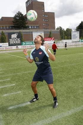 Stephan Luca at the charity football match Kicken mit Herz for the benefit of the childrens cardiac ward of the University Hospital Eppendorf on 3 09 2023 in Hamburg Kicken mit Herz charity football event in Hamburg