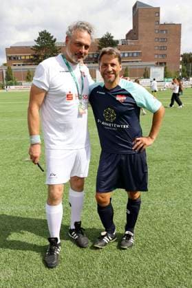 Thomas Mir and Patrick Bach at the charity soccer match Kicken mit Herz 2023 in aid of the UKE Heart Center at the Stadiun Hoheluft Hamburg, 03 09 2023 Foto:xgbrcix xFuturexImagex kicken_3919
