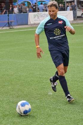 Patrick Bach at the charity soccer match Kicken mit Herz 2023 in favor of the heart center of the UKE at the Stadiun Hoheluft Hamburg, 03 09 2023 Foto:xgbrcix xFuturexImagex kicken_3931