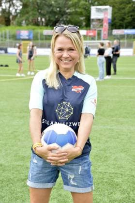 Nova Meierhenrich at the charity soccer match Kicken mit Herz for the benefit of the childrens heart ward of the University Hospital Eppendorf in Hamburg on 03 09 2023