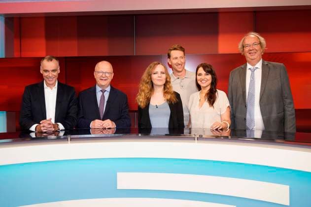 Berthold Huber, Michael Theurer, Sarah Bosetti, Louis Klamroth, Fatma Mittler Solak and Christian Böttger on the ARD talk show hart aber fair in Studio Adlershof Berlin, 04 09 2023 Foto:xT.xBartillax xFuturexImagex hart_fair0409_3907