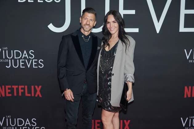 September 5, 2023, Mexico City, Mexico: Santiago Alcoser and Alexandra Ivanisevic pose for photos during the red carpet of the Premier for Ã¢â‚¬ËœThe Widows of ThursdaysÃ¢â‚¬â ¢ (Las Viudas de los Jueves) Netflix original series . on September 5, 2023 in Mexico City, Mexico. Mexico City Mexico - ZUMAe321 20230905_zia_e321_086 Copyright: xJaimexNogalesx