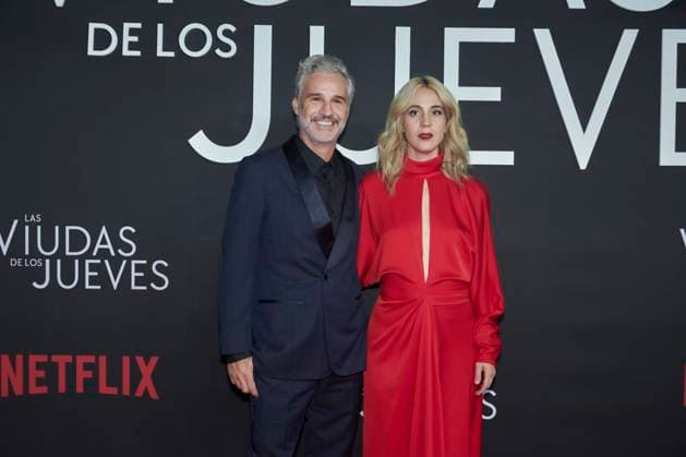 September 5, 2023, Mexico City, Mexico: Juan Pablo Medina and Cassandra Ciangherotti pose for photos during the red carpet of the Premier for Ã¢â‚¬ËœThe Widows of ThursdaysÃ¢â‚¬â ¢ (Las Viudas de los Jueves) Netflix original series . on September 5, 2023 in Mexico City, Mexico. Mexico City Mexico - ZUMAe321 20230905_zia_e321_119 Copyright: xJaimexNogalesx
