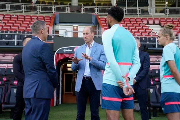 Prince of Wales Homewards initiative The Prince of Wales during a visit to Bournemouth AFC s Vitality Stadium in Dorset, to hear about the Premier League football club s work within the community to support those at risk of homelessness, and their commitment to extend this work over the next five years as part of the Prince s Homewards project in Bournemouth, Christchurch and Poole. Picture date: Thursday September 7, 2023. . William has set his sights on making rough sleeping, sofa surfing and other forms of temporary accommodation a thing of the past with his initiative called Homewards. The five-year project will initially focus on local businesses, organisations and individuals, who will be encouraged to join forces and develop bespoke  Copyright: xAvalon.redx xAvalonx 0803501589