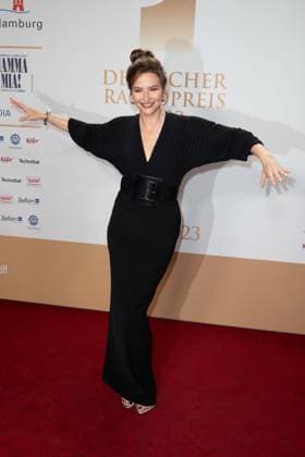 Katrin BAUERFEIND, presenter, red carpet, red carpet show, arrival, arrival, German Radio Award 2023 ceremony in Hamburg on 07 09 2022,