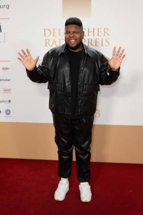 Ray DALTON, musician, red carpet, red carpet show, arrival, arrival, German Radio Award 2023 ceremony in Hamburg on 07 09 2022,