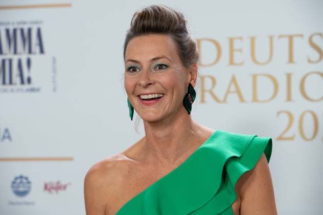 Anja RESCHKE, presenter, red carpet, red carpet show, arrival, arrival, German Radio Award 2023 ceremony in Hamburg on 07 09 2022,