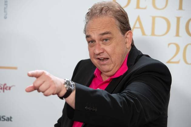 Oliver KALKOFE, comedian, actor, presenter, red carpet, red carpet show, arrival, arrival, German Radio Award 2023 ceremony in Hamburg on 07 09 2022,
