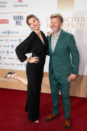Katrin BAUERFEIND, presenter, Thorsten SCHORN, presenter red carpet, red carpet show, arrival, arrival, German Radio Award 2023 ceremony in Hamburg on 07 09 2022,