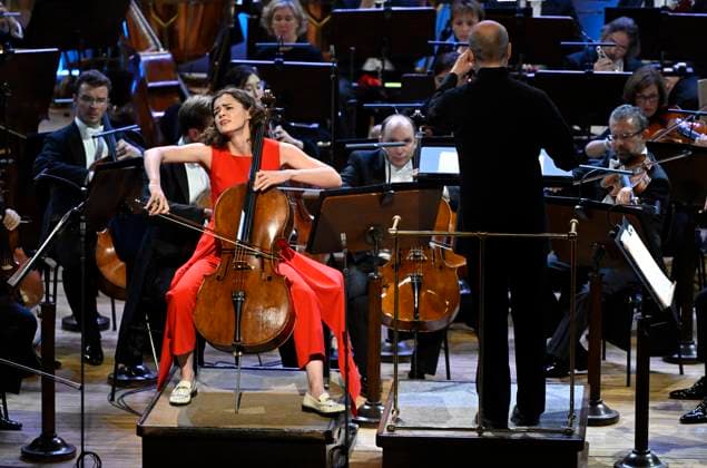 Cellist Anastasia Kobekina and conductor Paavo Jarvi perform during the concert of Zurich s Tonhalle-Orchester at the Dvorak s Prague international music festival in Prague, Czech Republic, September 7, 2023. (CTKxPhoto KaterinaxSulova) CTKPhotoP2023090708253  CTKPhotoP2023090708253