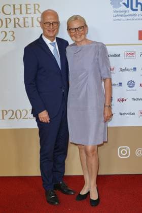 GERMAN RADIO AWARD 2023 07 09 2023 Peter Tschentscher, Eva Maria Tschentscher, German Radio Award 2023 ceremony at the Neue Flora, Hamburg, 07 09 2023 Copyright: xEventpressxMPx