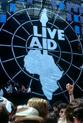LIVE AID - Live Aid concert - 13th July, Wembley Stadium. Shows a huge backdrop which is the symbol for Live Aid - the map of africa made to resemble a guitar. Date: 13.07.1985., Credit:Photoshot Avalon United Kingdom, London  Copyright: xPhotoshotx xAvalonx 0506570464