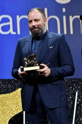 80th Venice Film Festival 2023, Awards ceremony - Awards ceremony . Pictured: GOLDEN LION for best film to: POOR THINGS by Yorgos Lanthimos  Copyright: xAlbertoxTerenghix xipa-agency.nex xPoolxPhotoxEventsx02x IPA_IPA40181894