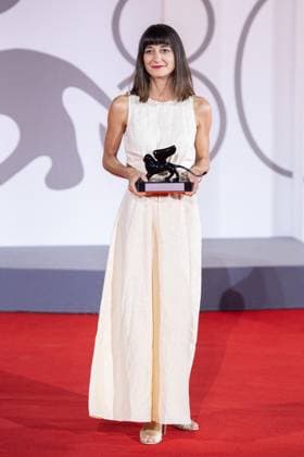 Venice Winners Red Carpet Katia Khazak poses with the Horizons Best Actor Award on the name of Tergel Bold-Erdene for City of Wind during the Winners Red Carpet as part of the 80th Venice Film Festival (Mostra) in Venice, Italy on September 09, 2023. Photo by Aurore Marechal ABACAPRESS.COM Venice Italy  Copyright: xMarechalxAurore ABACAx 867017_016 MarechalxAurore ABACAx 867017_016