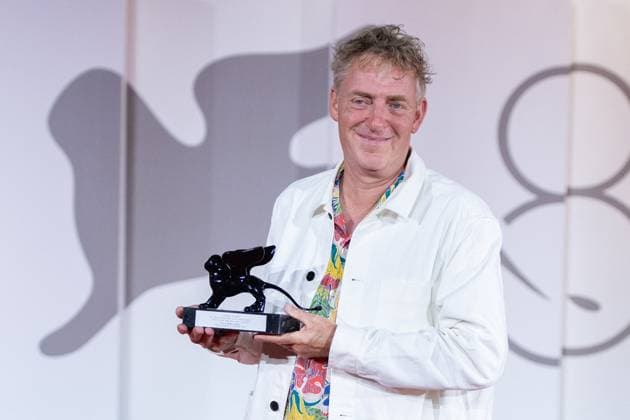 Venice Winners Red Carpet Adriaan Lokman poses with the Venice Immersive Special Jury Prize for film Flow during the Winners Red Carpet as part of the 80th Venice Film Festival (Mostra) in Venice, Italy on September 09, 2023. Photo by Aurore Marechal ABACAPRESS.COM Venice Italy  Copyright: xMarechalxAurore ABACAx 867017_066 MarechalxAurore ABACAx 867017_066