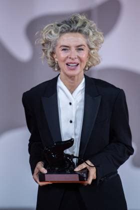 Venice Winners Red Carpet Margarita Rosa De Francisco poses with the award for Best Actress for film El Paraiso during the Winners Red Carpet as part of the 80th Venice Film Festival (Mostra) in Venice, Italy on September 09, 2023. Photo by Aurore Marechal ABACAPRESS.COM Venice Italy  Copyright: xMarechalxAurore ABACAx 867017_091 MarechalxAurore ABACAx 867017_091