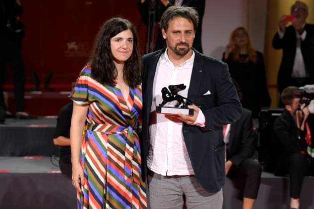 Julia Berkes and Gabor Reisz with the Horizons Best Film Award for Explanation for Everything at the photocall with the winners of the Biennale di Venezia 2023 80 Venice International Film Festival at Palazzo del Casino Venice, 09 09 2023. Foto:xA.xM.xTinghinox xFuturexImagex preistraeger_3920