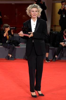 Margarita Rosa De Francisco with the Orizzonti Award for Best Actress in El Paraiso at the photocall with the winners of the Biennale di Venezia 2023 80 Venice International Film Festival at Palazzo del Casino Venice, 09 09 2023. Foto:xA.xM.xTinghinox xFuturexImagex preistraeger_3948