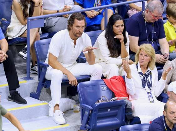Matthew McConaughey And Camila Alves Attend US Open - NYC Matthew McConaughey and Camilla Alves attend the men s final at The US Open in New York City, NY, USA on September 10, 2023. Photo by Dylan Travis ABACAPRESS.COM New York City NY United States  Copyright: xDylanxTravis ABACAx 867150_001 DylanxTravis ABACAx 867150_001