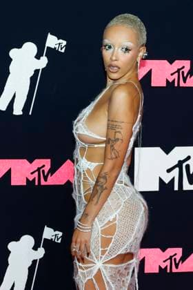 Doja Cat arrives on the red carpet at the 2023 MTV Video Music Awards VMA s at the Prudential Center in Newark, NJ, on Tuesday, September 12, 2023.  NYP20230912106 JOHNxANGELILLO