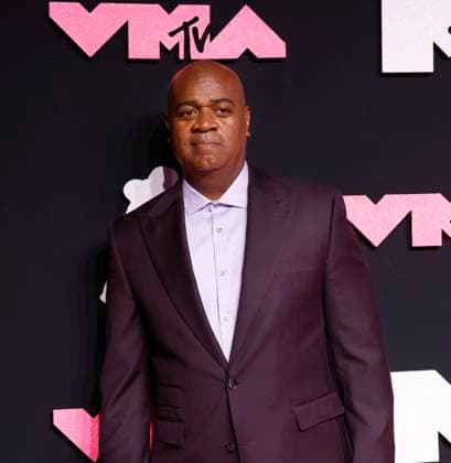 Newark, New Jersey, Mayor Ray J. Baraka arrives on the red carpet at the 2023 MTV Video Music Awards VMA s at the Prudential Center, on Tuesday, September 12, 2023.  NYP20230912137 JOHNxANGELILLO