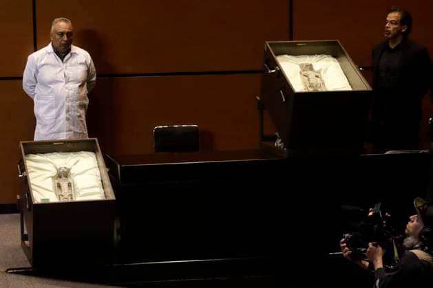 Jaime Maussan presents public hearing on UFOs in the Chamber of Deputies of Mexico September 12, 2023, Mexico City, Mexico: A specimen known as the Nazca Mummy is displayed at the Mexico Public Hearing on Unidentified Anomalous Phenomena in the Chamber of Deputies in Mexico City. on September 12, 2023 in Mexico City, Mexico, Credit:Luis Barron Eyepix Group Avalon Mexico, Mexico City, Mexico City  Copyright: xLuisxBarronx xEyepixxGroupx xAvalonx 0804897775