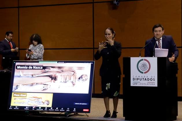Jaime Maussan presents public hearing on UFOs in the Chamber of Deputies of Mexico September 12, 2023, Mexico City, Mexico: Jois Mantilla, journalist and researcher at the Mexican Public Hearing on Unidentified Anomalous Phenomena in the Chamber of Deputies in Mexico City. on September 12, 2023 in Mexico City, Mexico, Credit:Luis Barron Eyepix Group Avalon Mexico, Mexico City, Mexico City  Copyright: xLuisxBarronx xEyepixxGroupx xAvalonx 0804897784