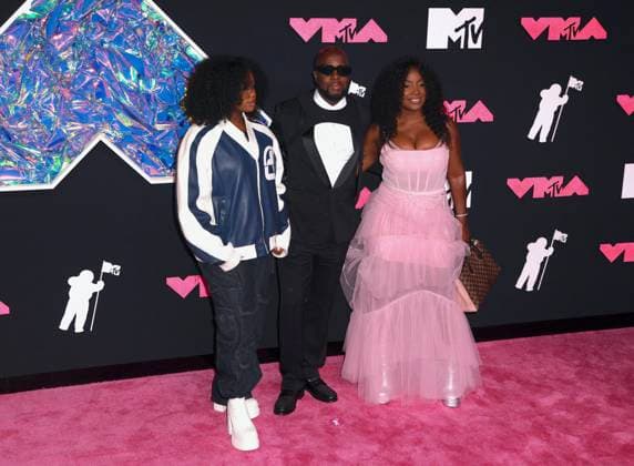 MTV Video Music Awards 2023 - Arrivals - NJ Angelina Claudinelle Jean, Wyclef Jean and Claudinette Jean attend the 2023 MTV Video Music Awards at the Prudential Center in New Jersey on September 12, 2023. Photo by Charles Guerin ABACAPRESS.COM Newark NJ United States  Copyright: xGuerinxCharles ABACAx 867484_002 GuerinxCharles ABACAx 867484_002