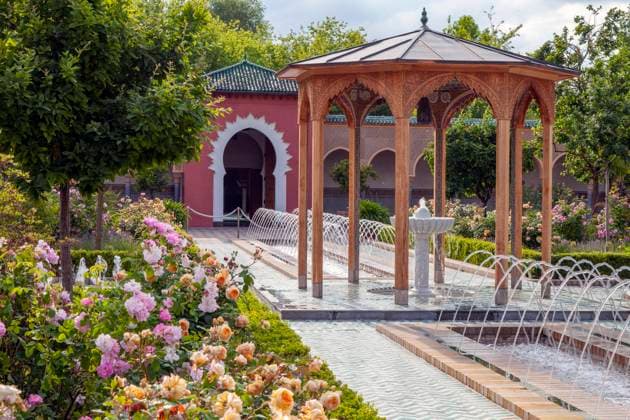 Orientalischer Garten Gärten der Welt Marzahn Berlin Deutschland *** Oriental Garden Gardens the World Marzahn Berlin Germany Copyright: imageBROKER RolfxFischer iblrfi09632134.jpg RECORD DATE NOT STATED
