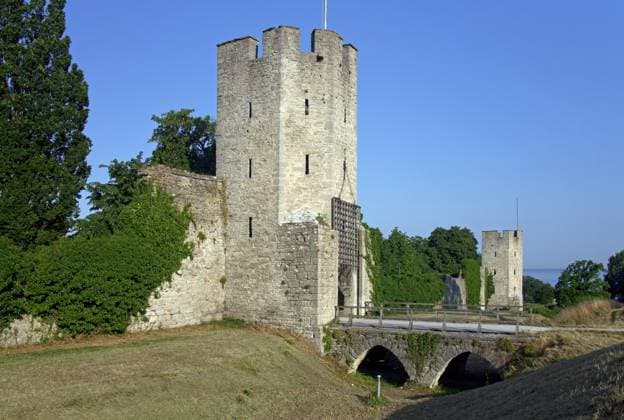 the Ringworm, Ring wall in Visby, Island Gotland, Sweden, Europe Copyright: imageBROKER alimdix xArterrax xSven-ErikxArndt ibltsm09613660.jpg