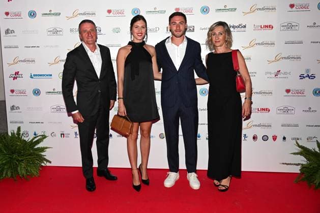 Milan, Gentleman Award 2023 - in the photo Davide Calabria and family  Copyright: xSimonexComix xipa-agency.netx xComi Terenghix IPA_IPA40279595