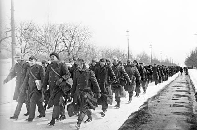 Freed American and British officers and soldiers 611868 26.02.1945 American and British officers and soldiers freed by Soviet Army from German camps, Odessa. The Great Patriotic War of 1941-1945. Alexander Kapustyanskiy Sputnik Odessa Ukraine  Copyright: xAlexanderxKapustyanskiyx