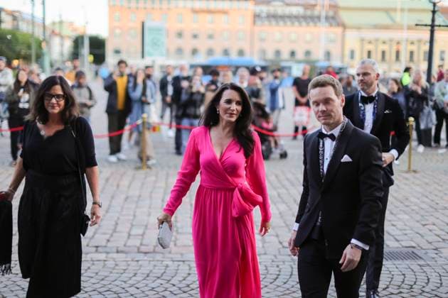 GÖTEBORG 20230914 Kristin Davis arrives at the Stock Exchange in Gothenburg for The Perfect World Foundation Award gala The perfect world foundation award is presented annually by the Swedish wildlife and nature organization The perfect world foundation to a person who has contributed to the conservation of the planets wildlife and nature GÖTEBORG SWEDEN x9200x  Copyright: xAdamxIhse TTx THE PERFECT WORLD FOUNDATION AWARD TTABB0000000000214167