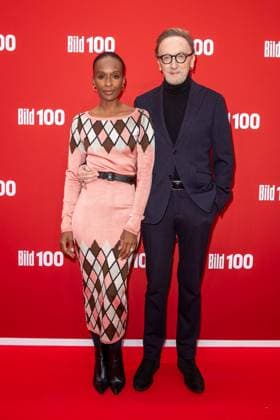 Event - Bild 100 Marius Mueller-Westernhagen mit Ehefrau Lindiwe Suttle beim Bild 100 Event im Axel Springer Neubau am 14.09.2023 in Berlin. *** Event picture 100 Marius Mueller Westernhagen with wife Lindiwe Suttle with the picture 100 Event in the Axel Springer new building on 14 09 2023 in Berlin Copyright: xEventpressxKochanx