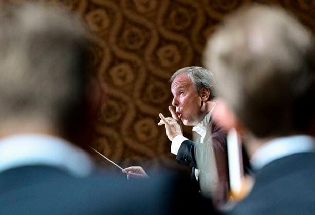 Finnish chief conductor of BBC Symphony Orchestra Sakari Oramo performs during the Czech Philharmonic concert at the Dvorak s Prague international music festival in Prague, Czech Republic, September 13, 2023. (CTKxPhoto RomanxVondrous) CTKPhotoP2023091408515  CTKPhotoP2023091408515