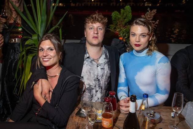 Award German Acting Award 2023 Thomas Schubert with girlfriend and Thea Ehre at the award ceremony German Acting Award 2023 at the Spindler and Klatt on 15 09 2023 in Berlin Copyright: xEventpressxKochanx