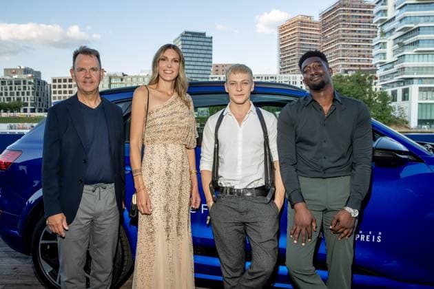 Award Deutscher Schauspielpreis 2023 Matthias Müllenbach, Unknown, Julius Nitschkoff and Farba Dieng at the award ceremony Deutscher Schauspielpreis 2023 at Spindler and Klatt in Berlin on 15 09 2023 Copyright: xEventpressxKochanx