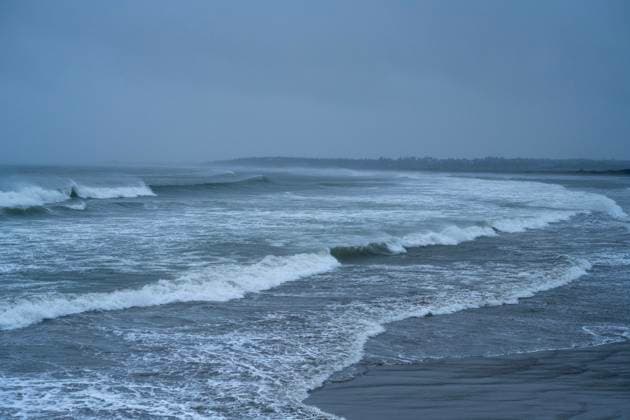September 16, 2023, Port Maitland, NS, Canada: Waves at Port Maitland Beach crash as post-tropical cyclone Lee approaches in Port Maitland, N.S. on Saturday, Sept. 16, 2023. Port Maitland Canada  - ZUMAc35_ 20230916_zaf_c35_026 Copyright: xBillxCurryx